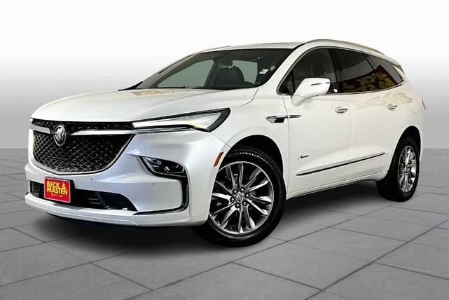 2023 Buick Enclave