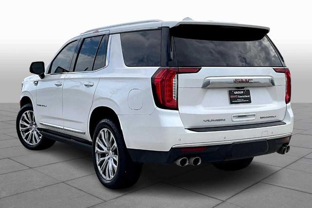 Photo of 2022 White Frost Tri-Coat GMC Yukon