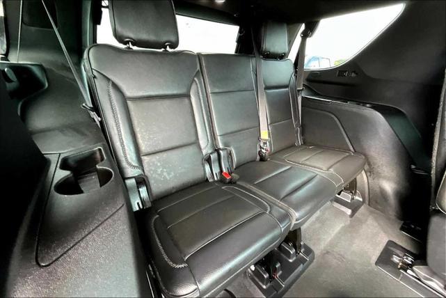 Photo of 2022 White Frost Tri-Coat GMC Yukon
