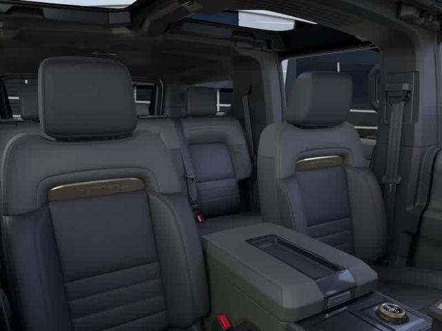 Photo of 2025 White GMC HUMMER EV SUV