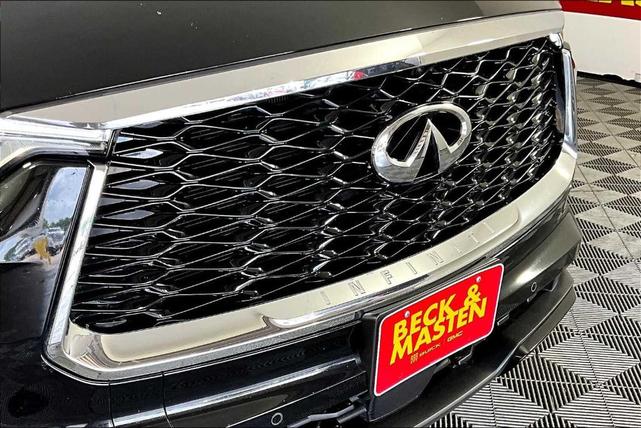 Photo of 2023 Mineral Black INFINITI QX60