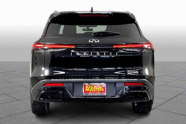 Photo of 2023 Mineral Black INFINITI QX60