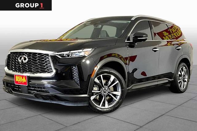 Photo of 2023 Mineral Black INFINITI QX60