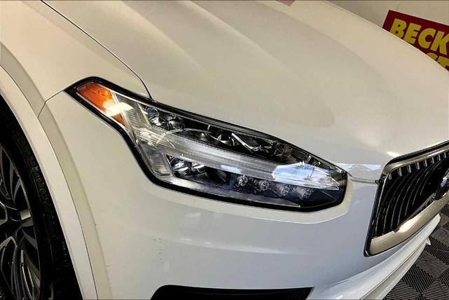 Photo of 2020 Crystal White Metallic Volvo XC90