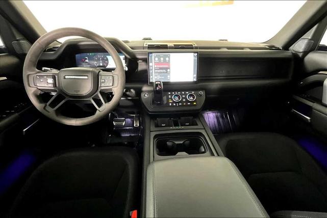 Photo of 2022 Santorini Black Land Rover Defender