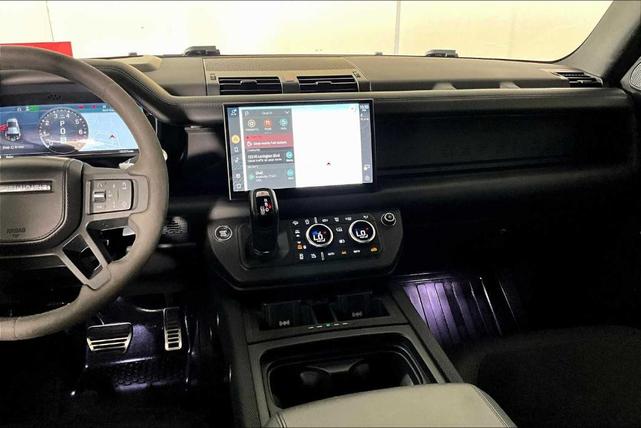 Photo of 2022 Santorini Black Land Rover Defender