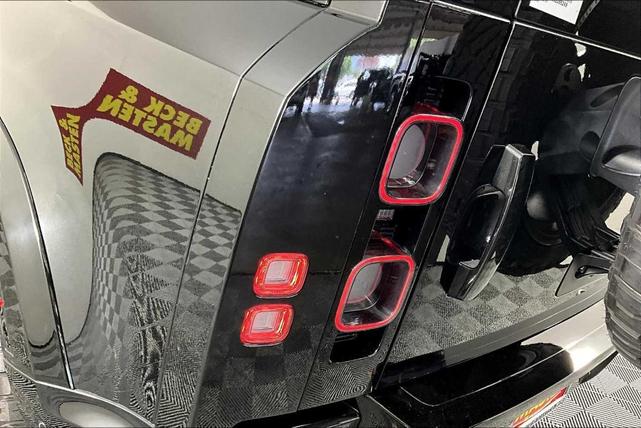 Photo of 2022 Santorini Black Land Rover Defender