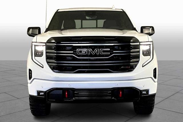 Photo of 2025 Summit White GMC Sierra 1500