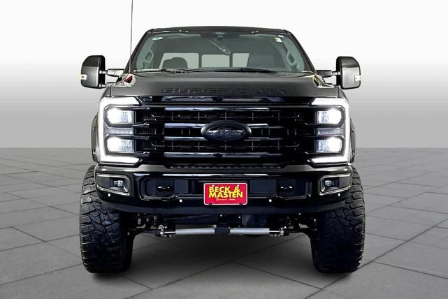 Photo of 2024 Agate Black Metallic Ford F-250