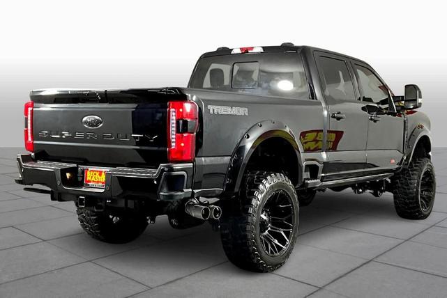 Photo of 2024 Agate Black Metallic Ford F-250