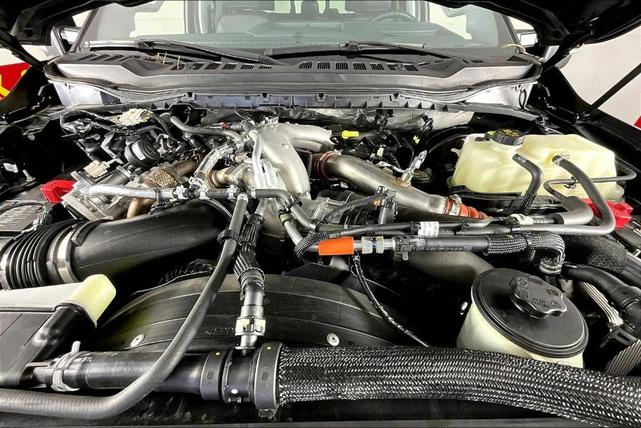 Photo of 2024 Agate Black Metallic Ford F-250
