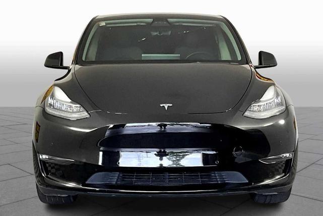Photo of 2022 Black Tesla Model Y