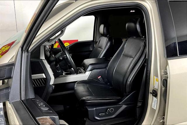 Photo of 2017 White Gold Metallic Ford F-250