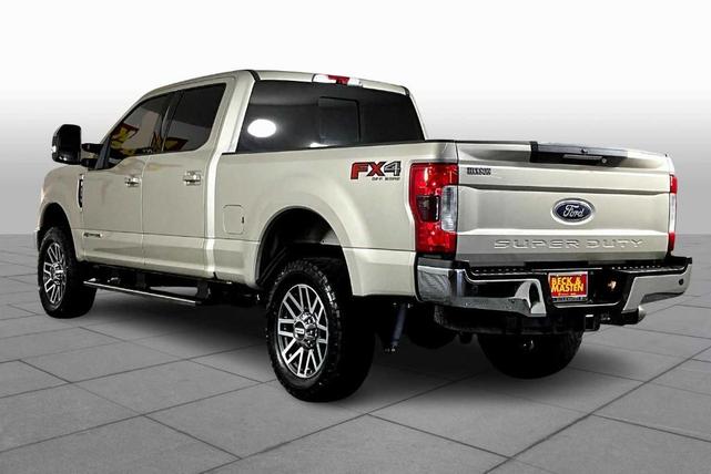 Photo of 2017 White Gold Metallic Ford F-250