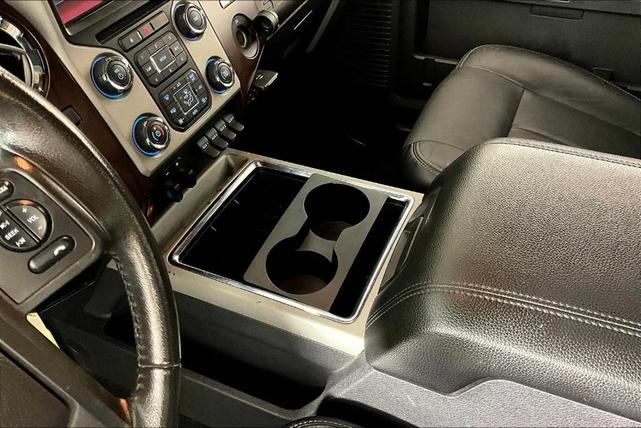 Photo of 2015 Tuxedo Black Metallic Ford F-250