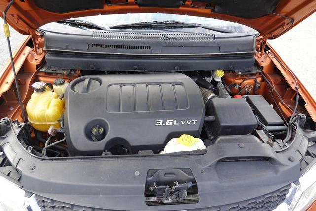 Photo of 2011 Orange Dodge Journey