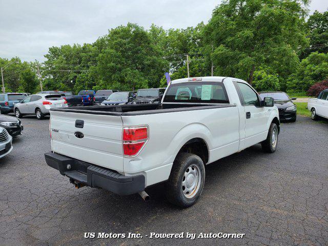 Photo of 2010 Oxford White Ford F-150