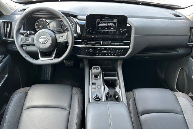Photo of 2025 Gun Metallic Nissan Pathfinder