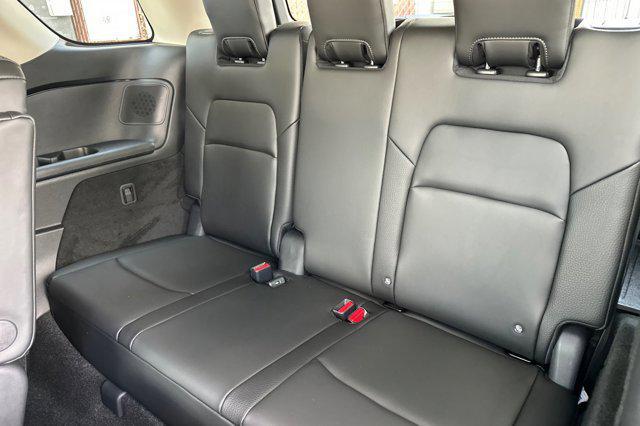 Photo of 2025 Gun Metallic Nissan Pathfinder