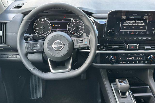 Photo of 2025 Gun Metallic Nissan Pathfinder