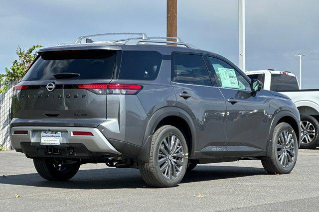 Photo of 2025 Gun Metallic Nissan Pathfinder