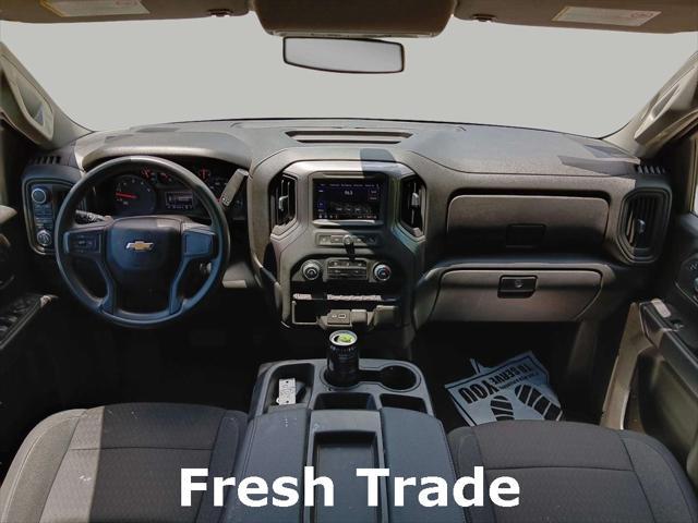 Photo of 2023 Summit White Chevrolet Silverado 2500