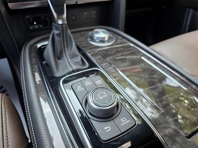 Photo of 2024 Super Black Nissan Armada