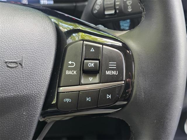 Photo of 2024 Gray Metallic Ford Escape