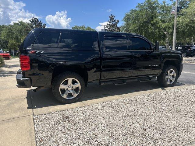Photo of 2018 Black Chevrolet Silverado 1500