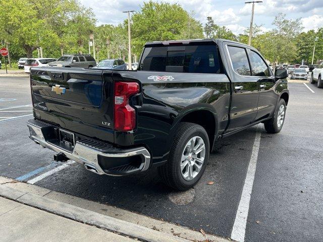 Photo of 2025 Black Chevrolet Silverado 1500