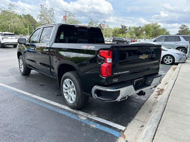 Photo of 2025 Black Chevrolet Silverado 1500