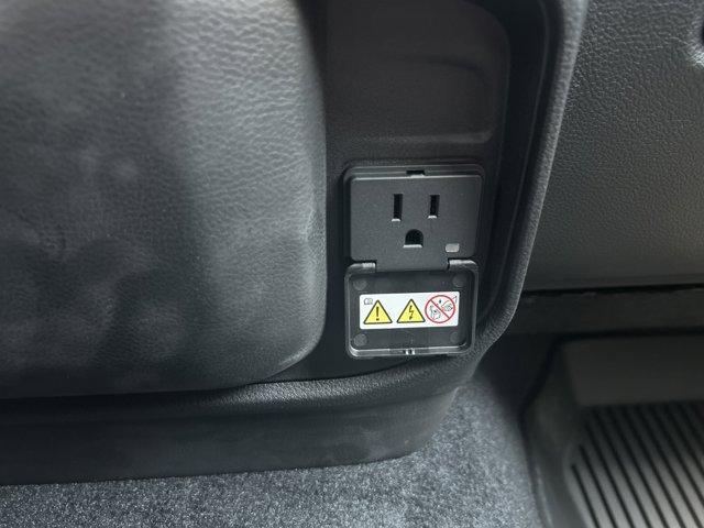 Photo of 2025 Hydro Blue Pearlcoat RAM 1500