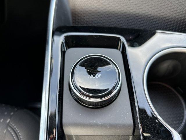 Photo of 2026 Summit White Chevrolet Equinox
