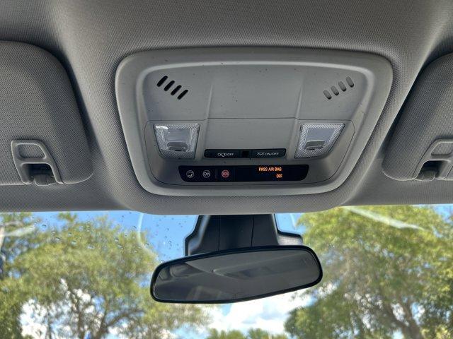 Photo of 2017 Summit White Chevrolet Volt