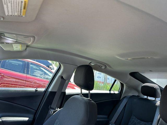 Photo of 2017 Summit White Chevrolet Volt