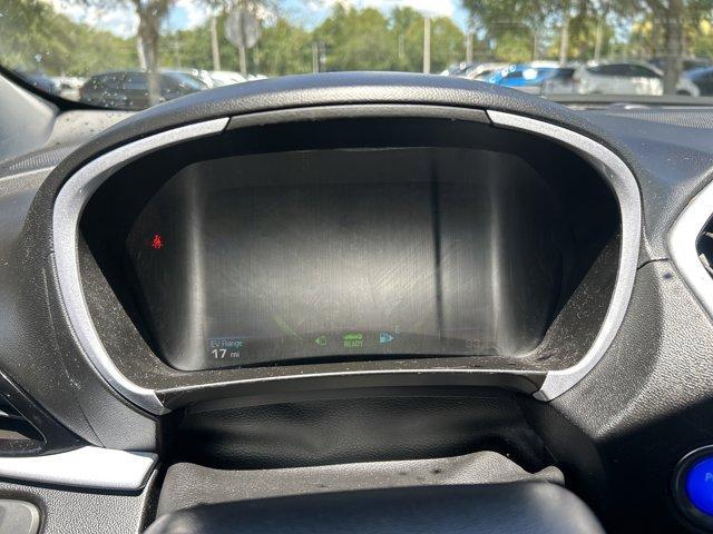 Photo of 2017 Summit White Chevrolet Volt