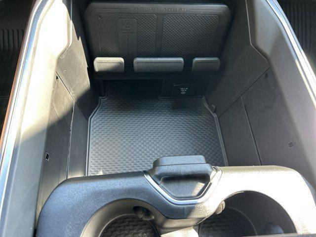 Photo of 2025 Granite Crystal Clearcoat Metallic RAM 1500