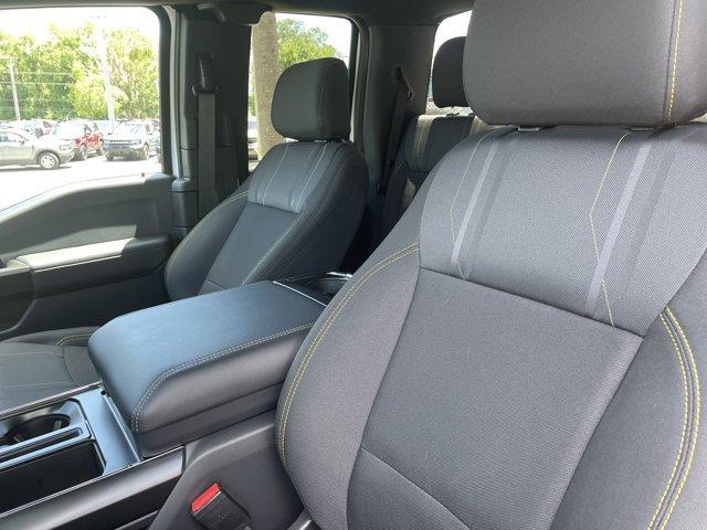 Photo of 2025 Oxford White Ford F-150