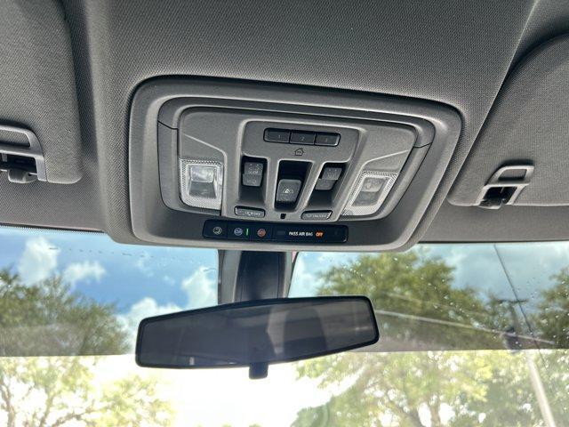 Photo of 2020 Onyx Black GMC Sierra 1500