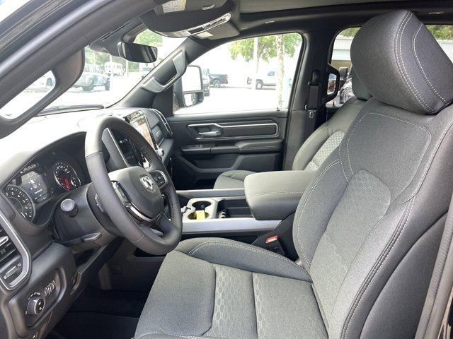 Photo of 2025 Diamond Black RAM 1500