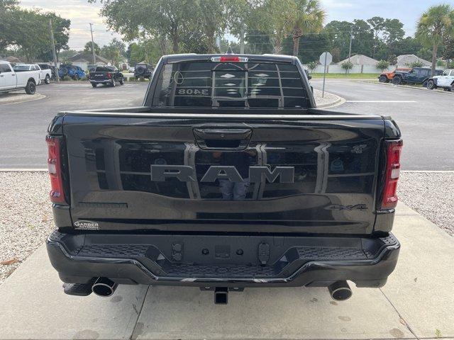 Photo of 2025 Diamond Black RAM 1500