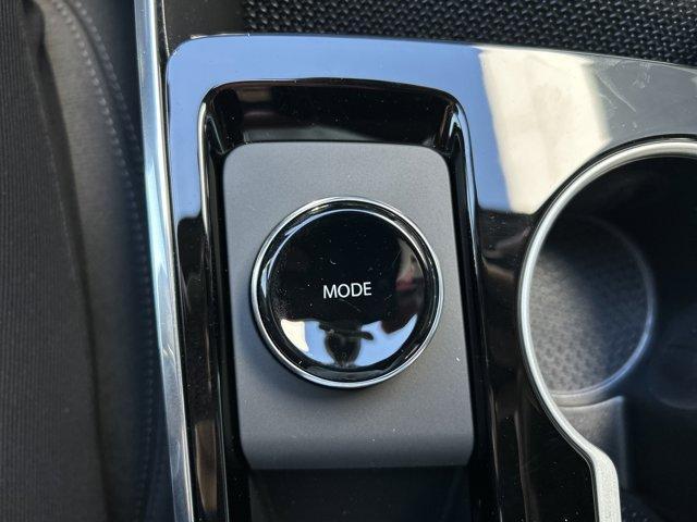 Photo of 2026 Mosaic Black Metallic Chevrolet Equinox