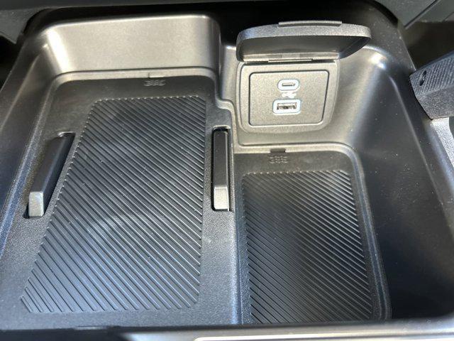 Photo of 2025 Gray Metallic Ford Bronco