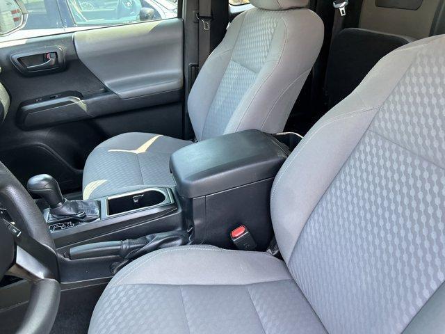 Photo of 2022 Silver Toyota Tacoma