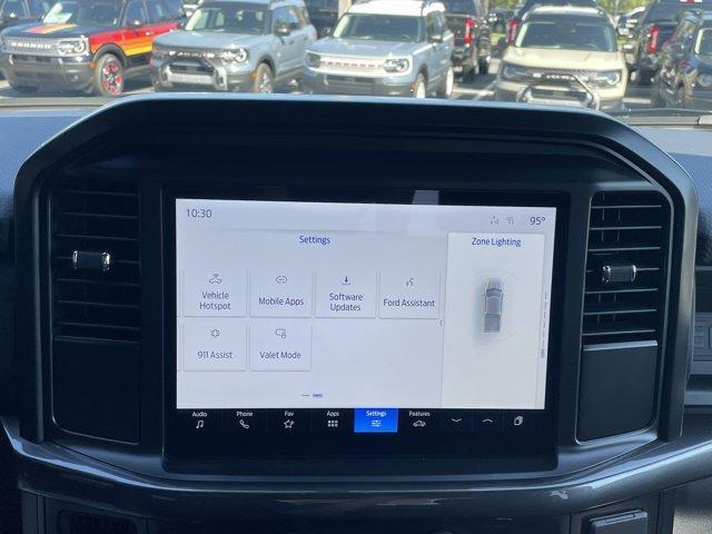 Photo of 2025 White Metallic Ford F-150