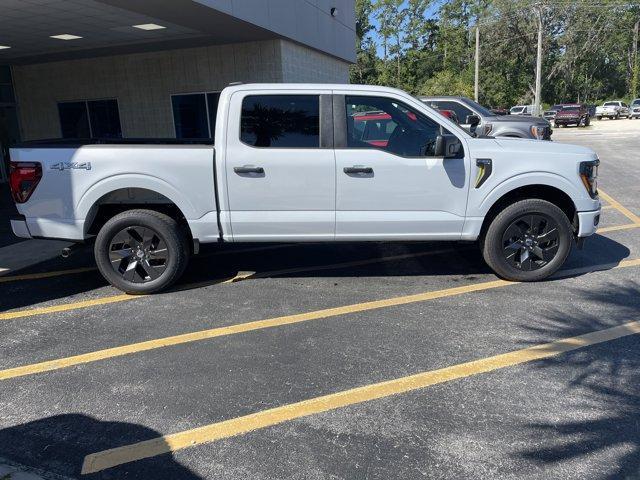 Photo of 2025 White Metallic Ford F-150