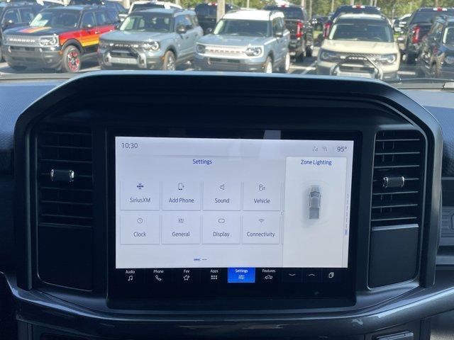 Photo of 2025 White Metallic Ford F-150
