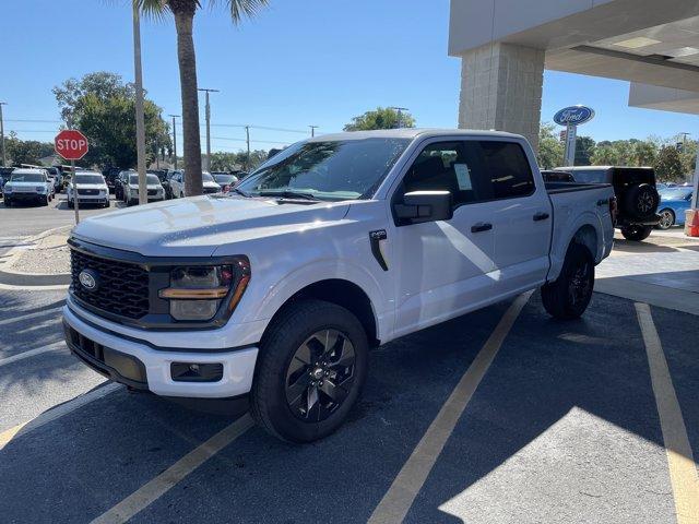 Photo of 2025 White Metallic Ford F-150