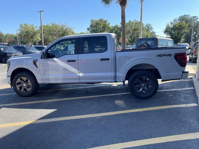 Photo of 2025 White Metallic Ford F-150