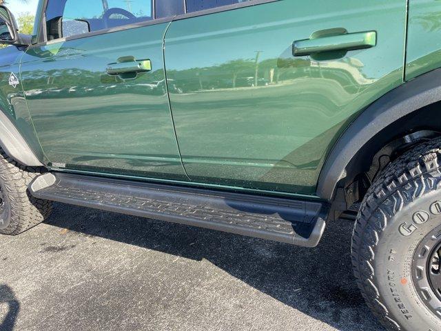 Photo of 2025 Green Metallic Ford Bronco